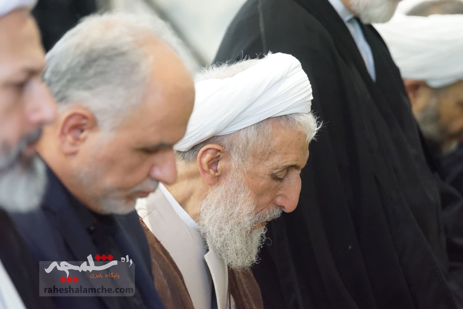 نماز جمعه تهران برگزار شد +تصاویر — تصویر 38