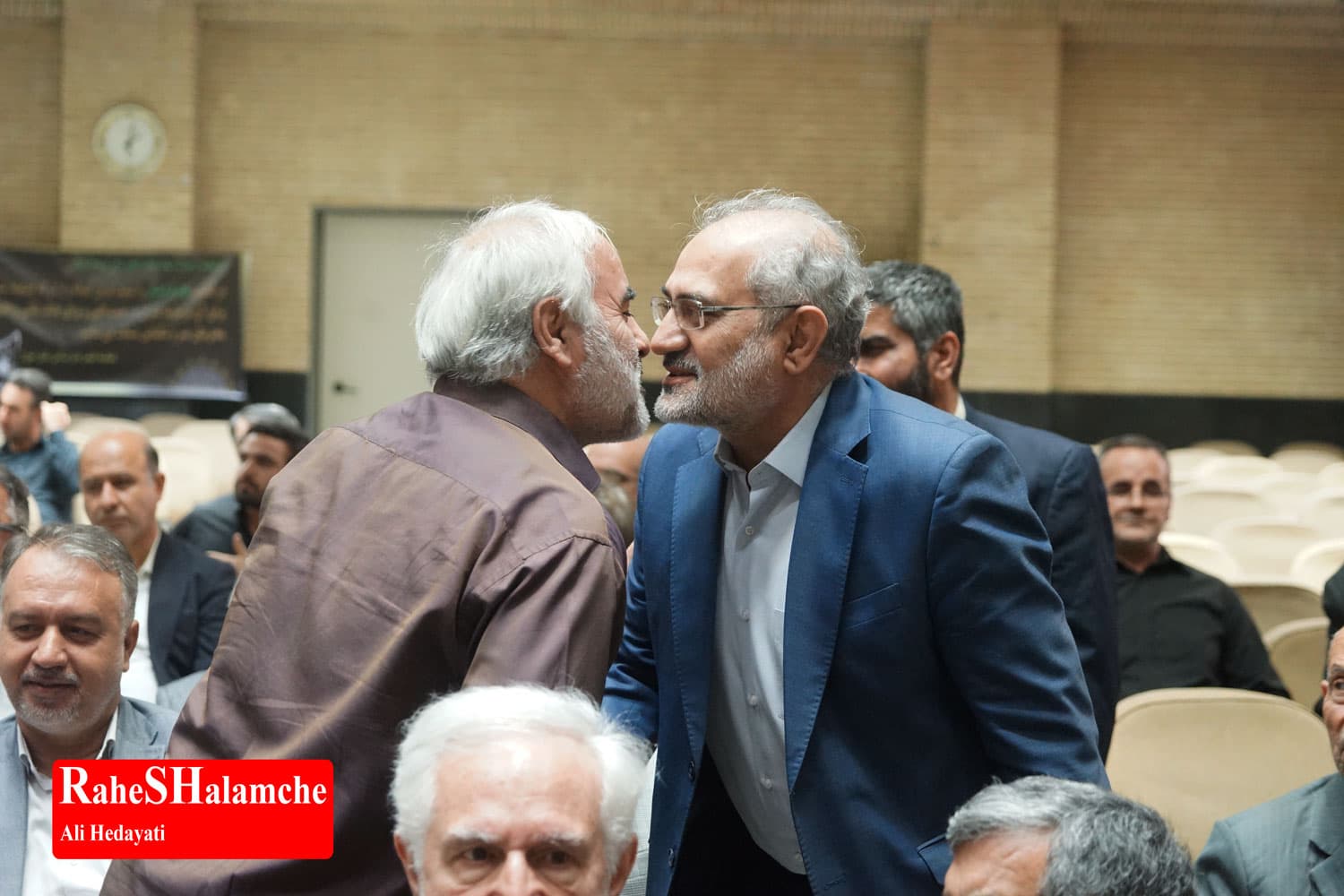 چه کسانی در مراسم ترحیم مادر حداد عادل بودند؟ +تصاویر — تصویر 9