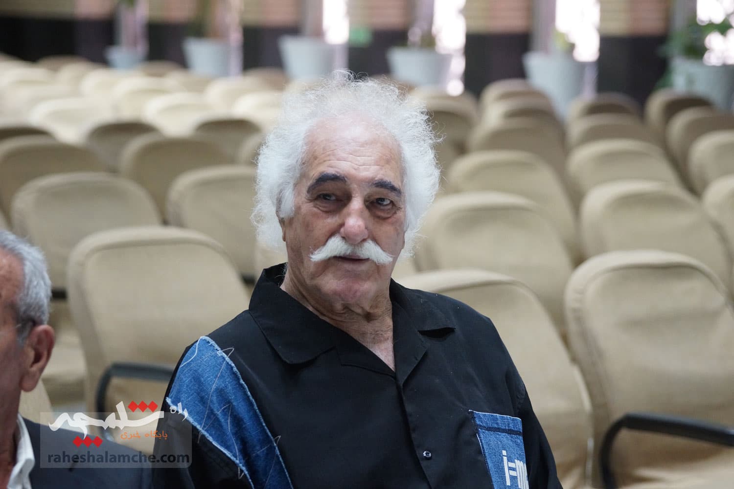 مراسم هفتمین روز درگذشت «محمدرضا درجاتی» +تصاویر — تصویر 7