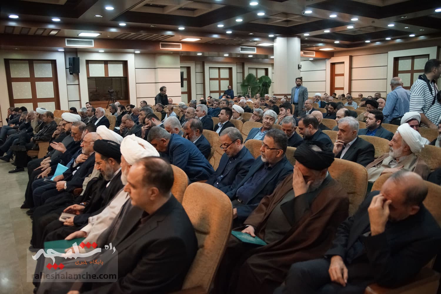 گزارش تصویری اختصاصی راه شلمچه از مراسم ختم حاج حبیبالله پورمحمدی — تصویر 78