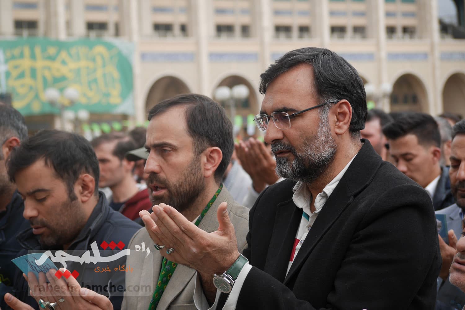 گزارش تصویری اختصاصی راه شلمچه از نماز عید فطر به امامت رهبر انقلاب — تصویر 85
