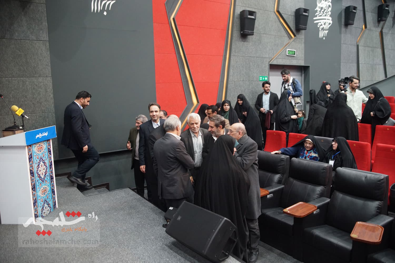 در نشست جمعیت وفاداران انقلاب اسلامی چه گذشت؟ +تصاویر — تصویر 81