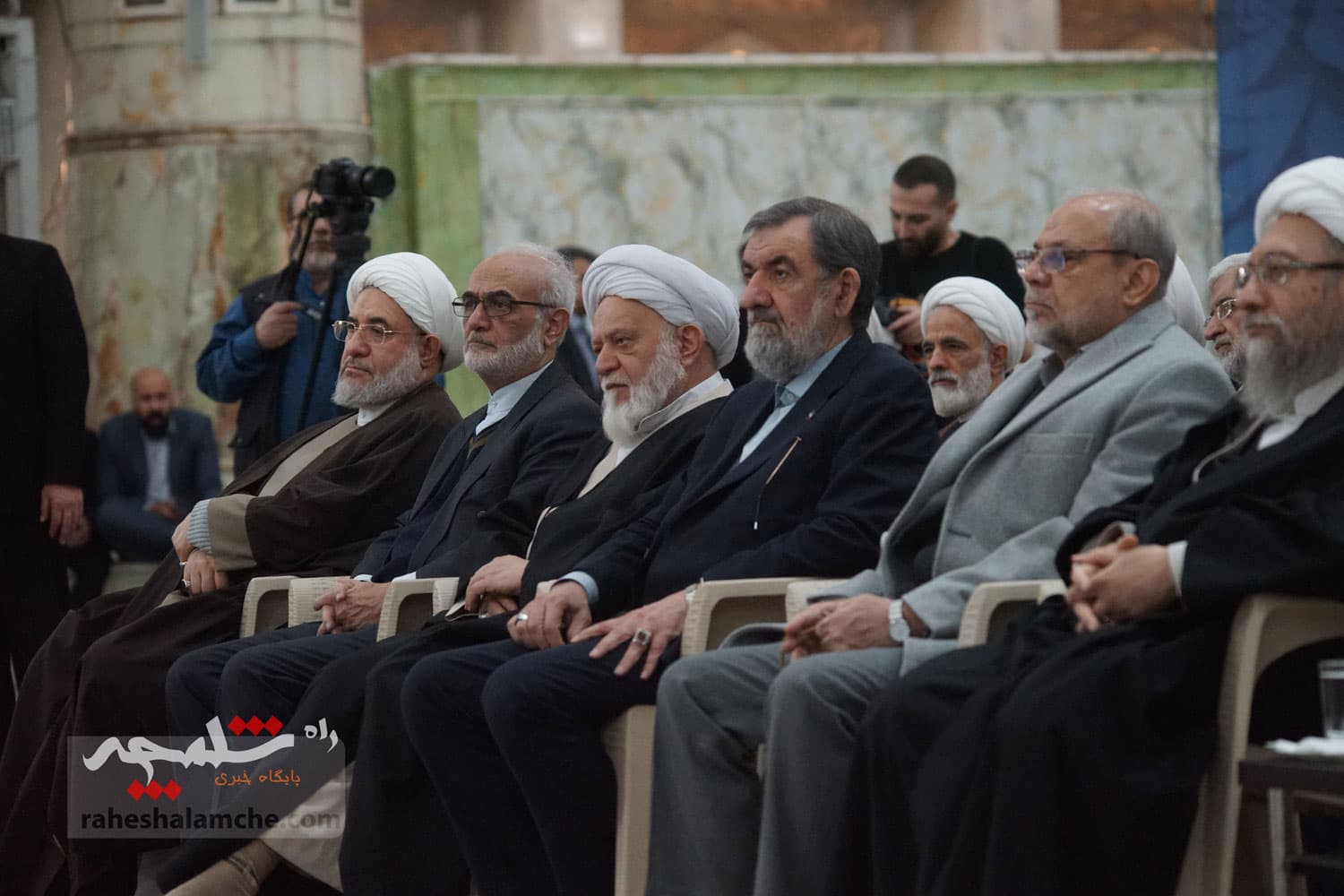 تجدید میثاق اعضای مجمع تشخیص با آرمانهای امام راحل +تصاویر — تصویر 50