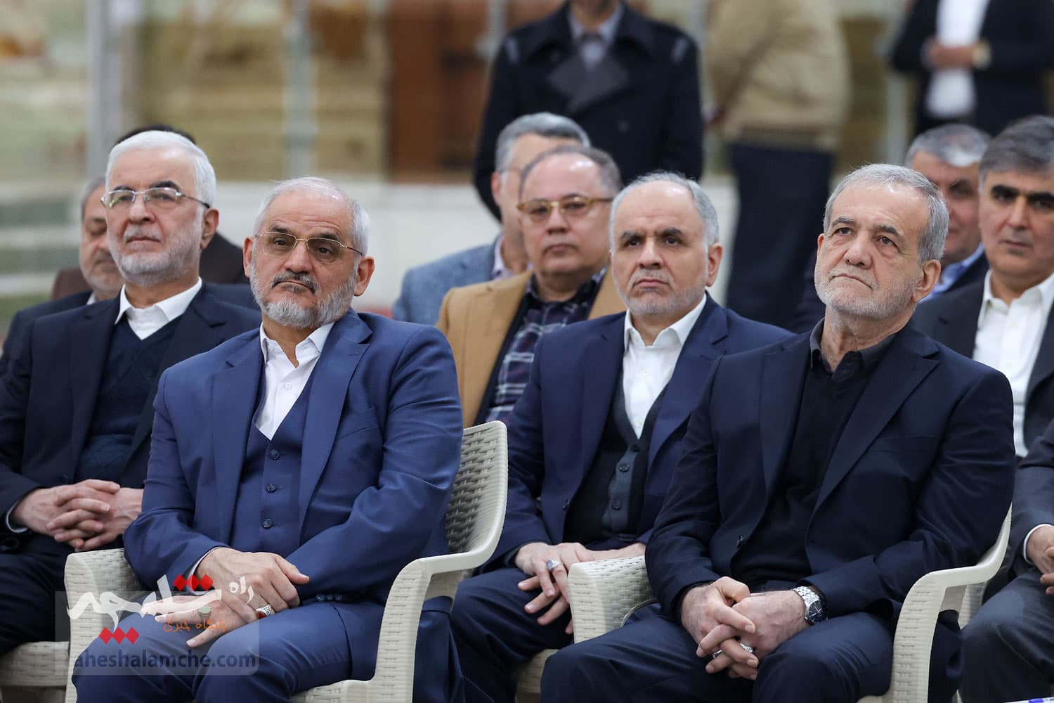 تجدید میثاق هیئت دولت با آرمانهای امام راحل و شهدای انقلاب اسلامی +تصاویر — تصویر 13