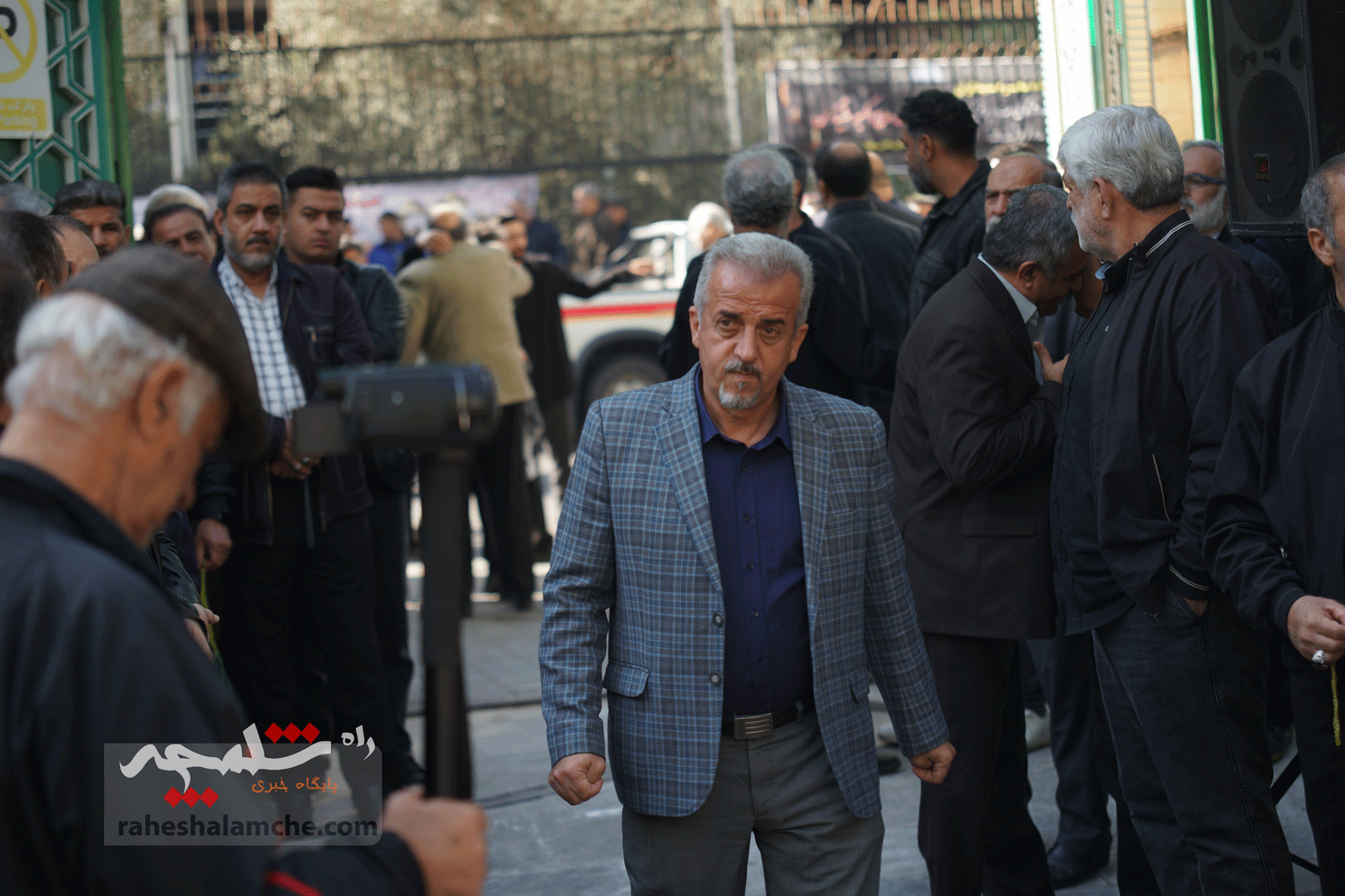 پیکر علیاکبر سفیدگران تشییع شد +تصاویر — تصویر 46
