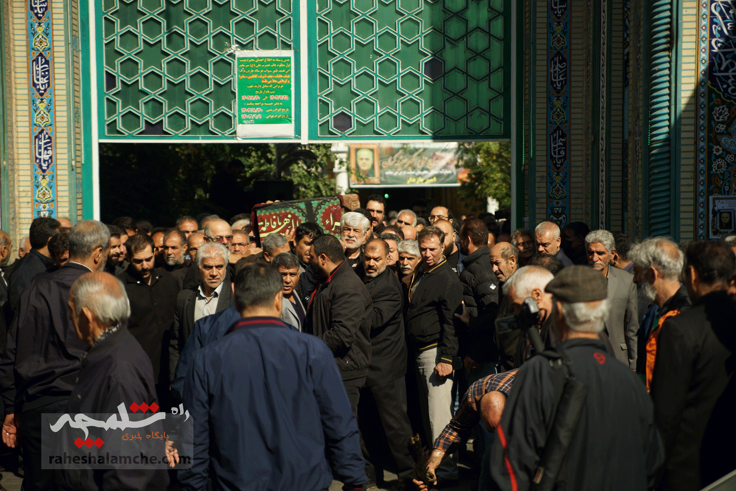 پیکر علیاکبر سفیدگران تشییع شد +تصاویر — تصویر 106