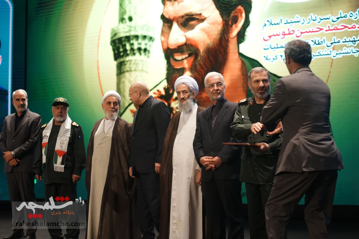 گزارش تصویری اولین یادواره سردار شهید «نابغه فاو» — تصویر 83