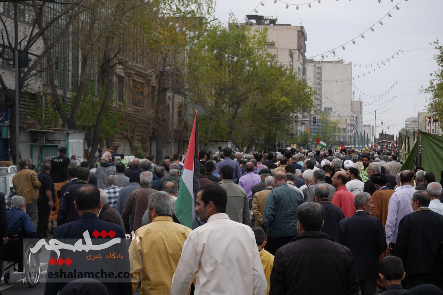 نماز جمعه 15 فروردین تهران برگزار شد +تصاویر — تصویر 89