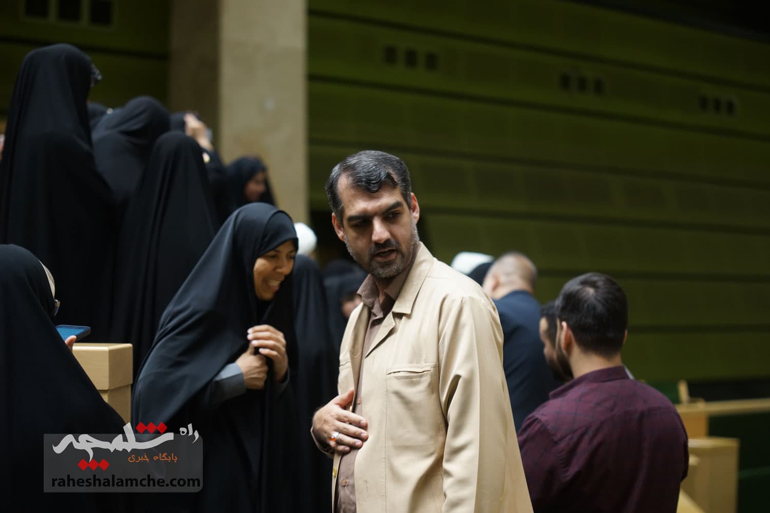 گزارش تصویری کاملا متفاوت از صحن علنی مجلس — تصویر 110