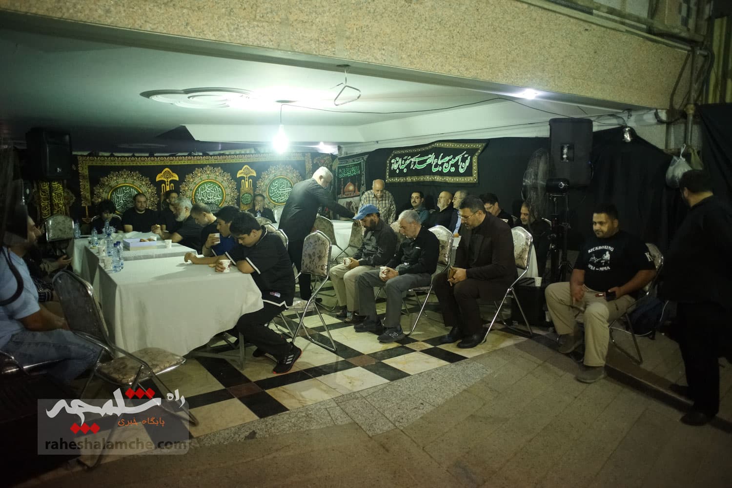 پخت آش نذری و روضه خانگی در شب 28 صفر +تصاویر — تصویر 8