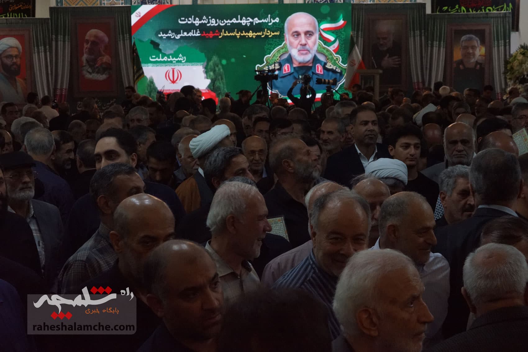 مراسم چهلمین روز شهادت سپهبد غلامعلی رشید برگزار شد +تصاویر — تصویر 72