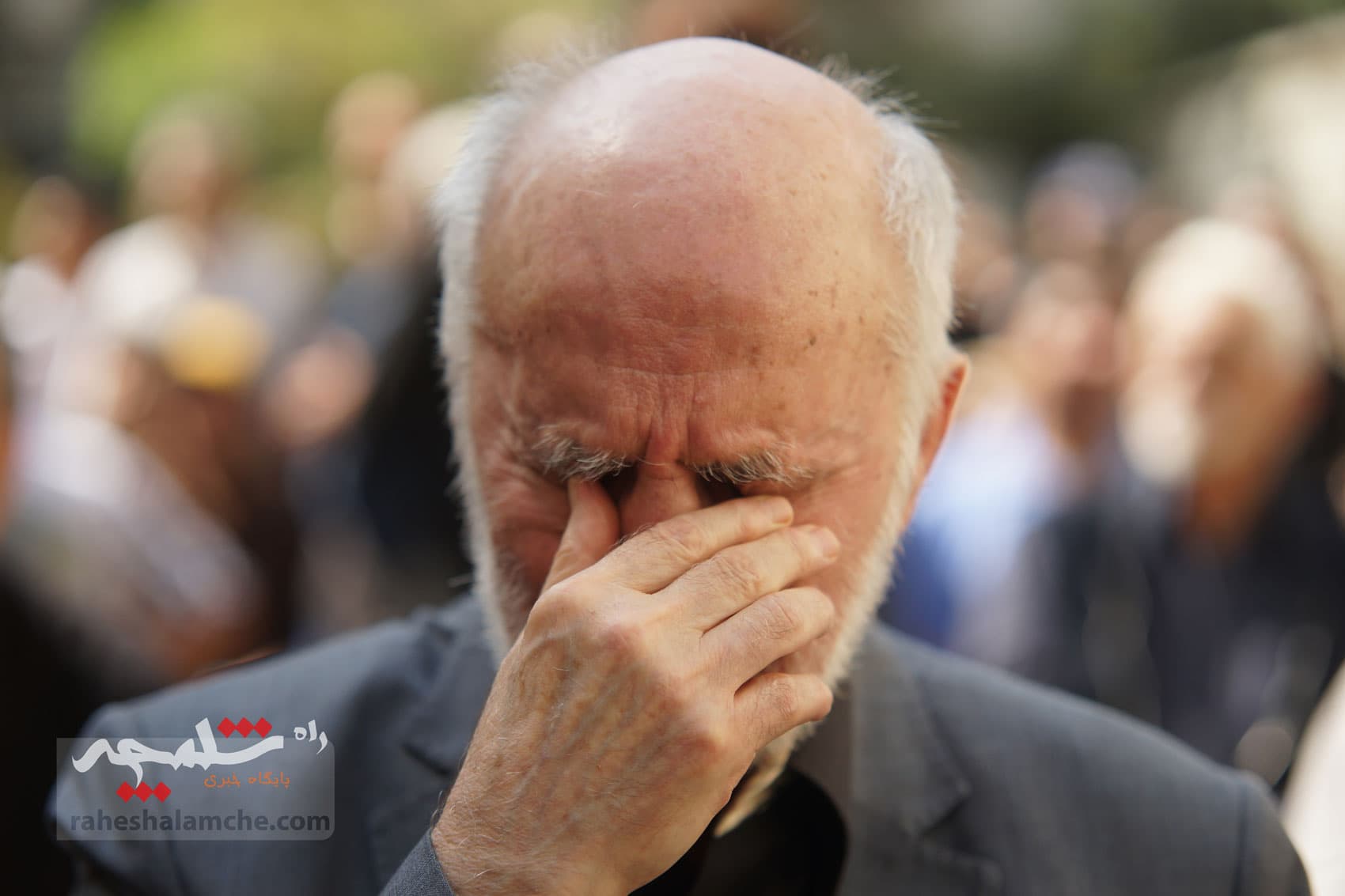 تصاویر کاملی از مراسم وداع با «سعید راد» در خانه سینما — تصویر 32