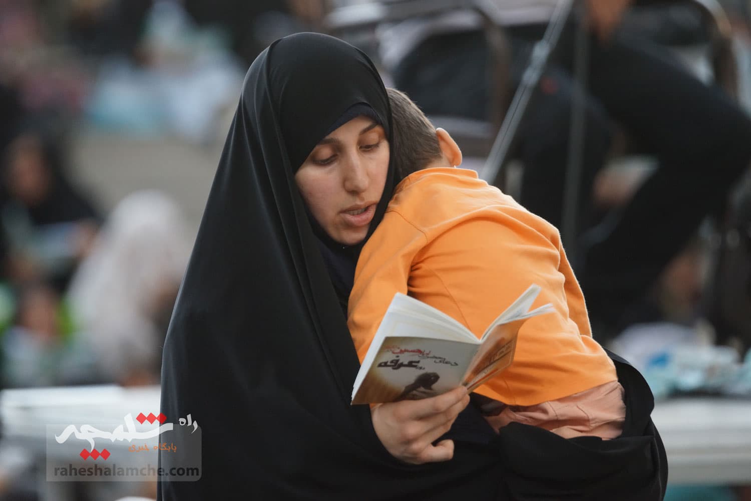 مراسم دعای عرفه در مصلی امام خمینی(ره) برگزار شد +تصاویر — تصویر 49
