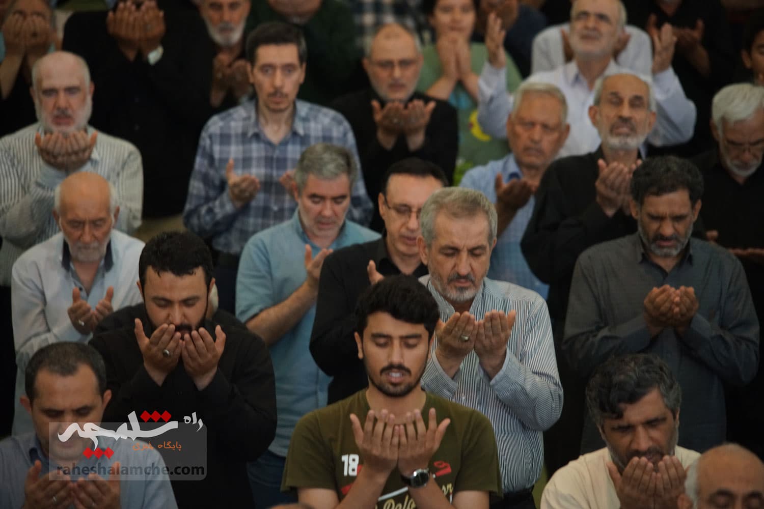 نماز جمعه امروز تهران برگزار شد +تصاویر — تصویر 52