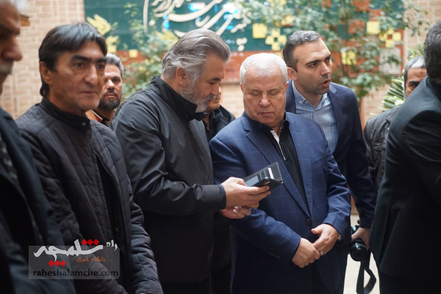 گزارش اختصاصی راه شلمچه از مراسم ختم پدر «بهروز رهبری فرد» +تصاویر — تصویر 126