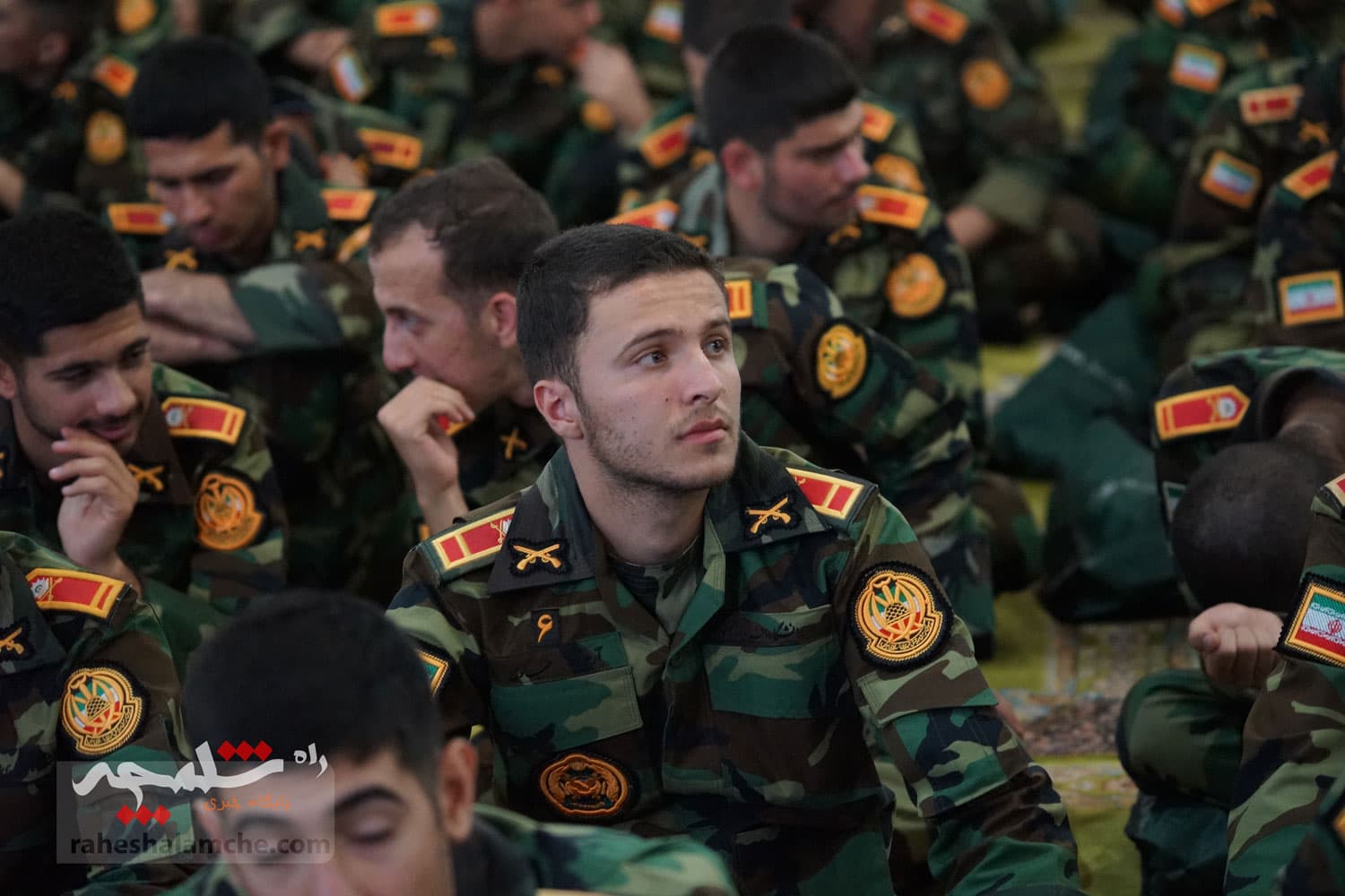 گزارش تصویری نماز جمعه تهران- 22 فروردین — تصویر 24