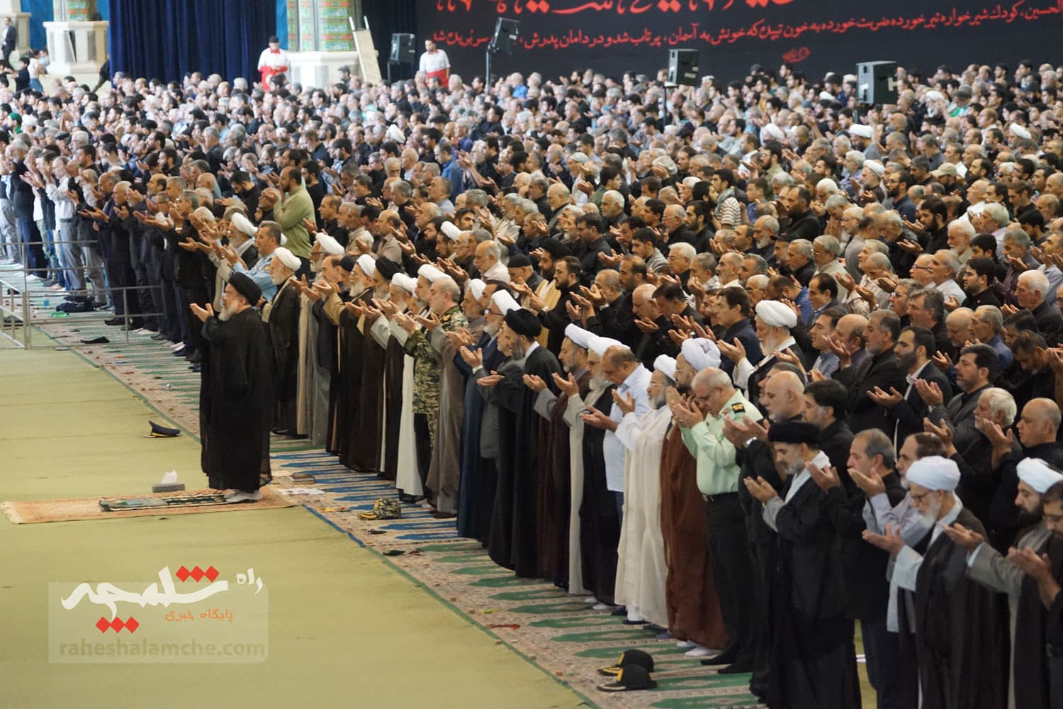 نماز جمعه این هفته تهران برگزار شد +تصاویر — تصویر 106