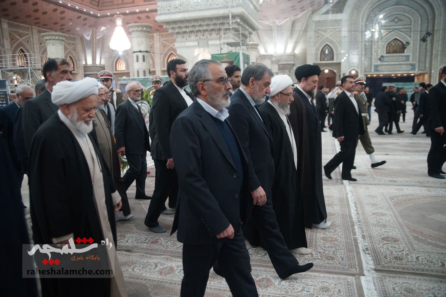 تجدید میثاق اعضای مجمع تشخیص با آرمانهای امام راحل +تصاویر — تصویر 11