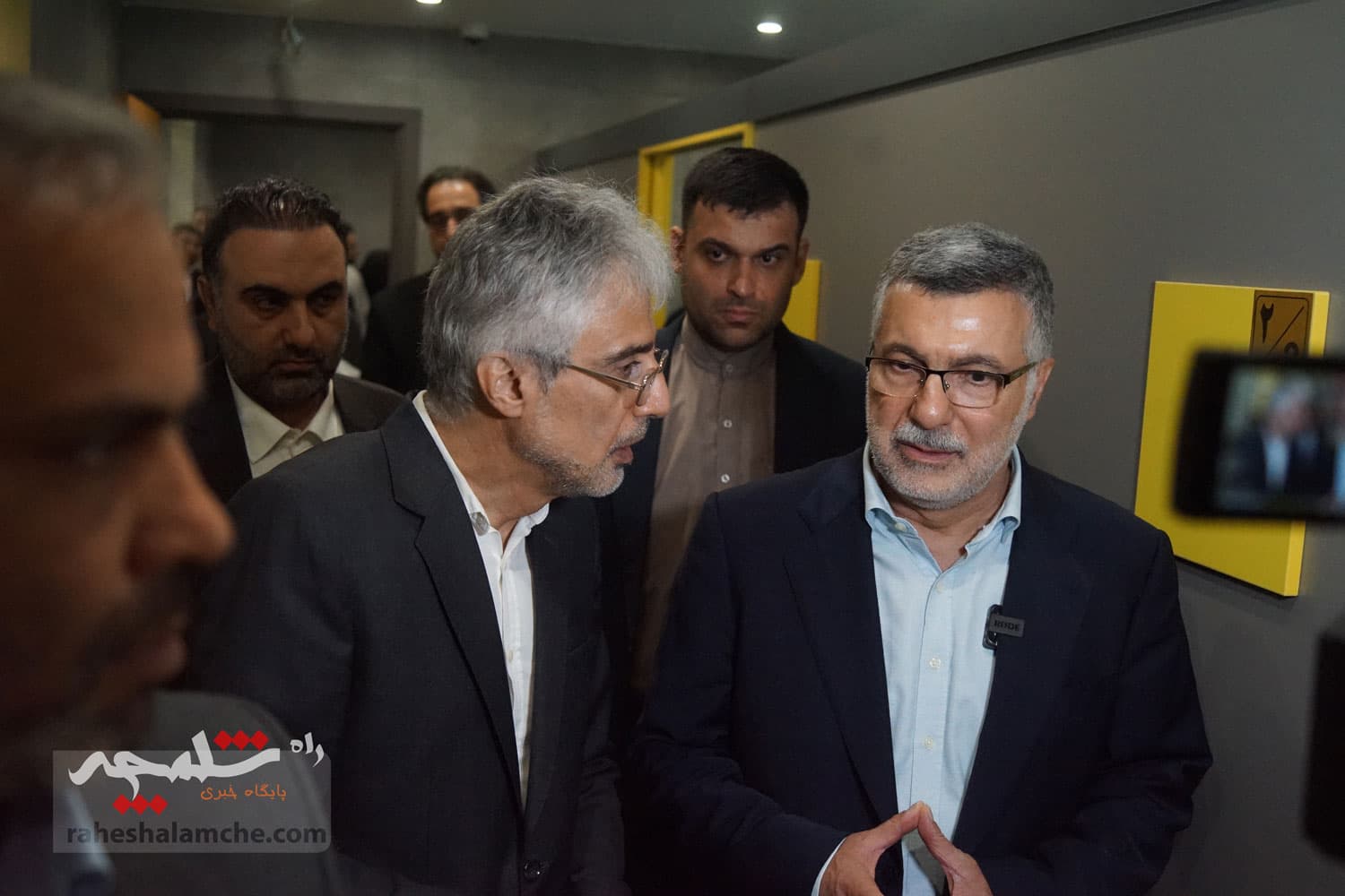 حضور ظفرقندی در بیمارستان امیراعلم تهران+ تصاویر — تصویر 75