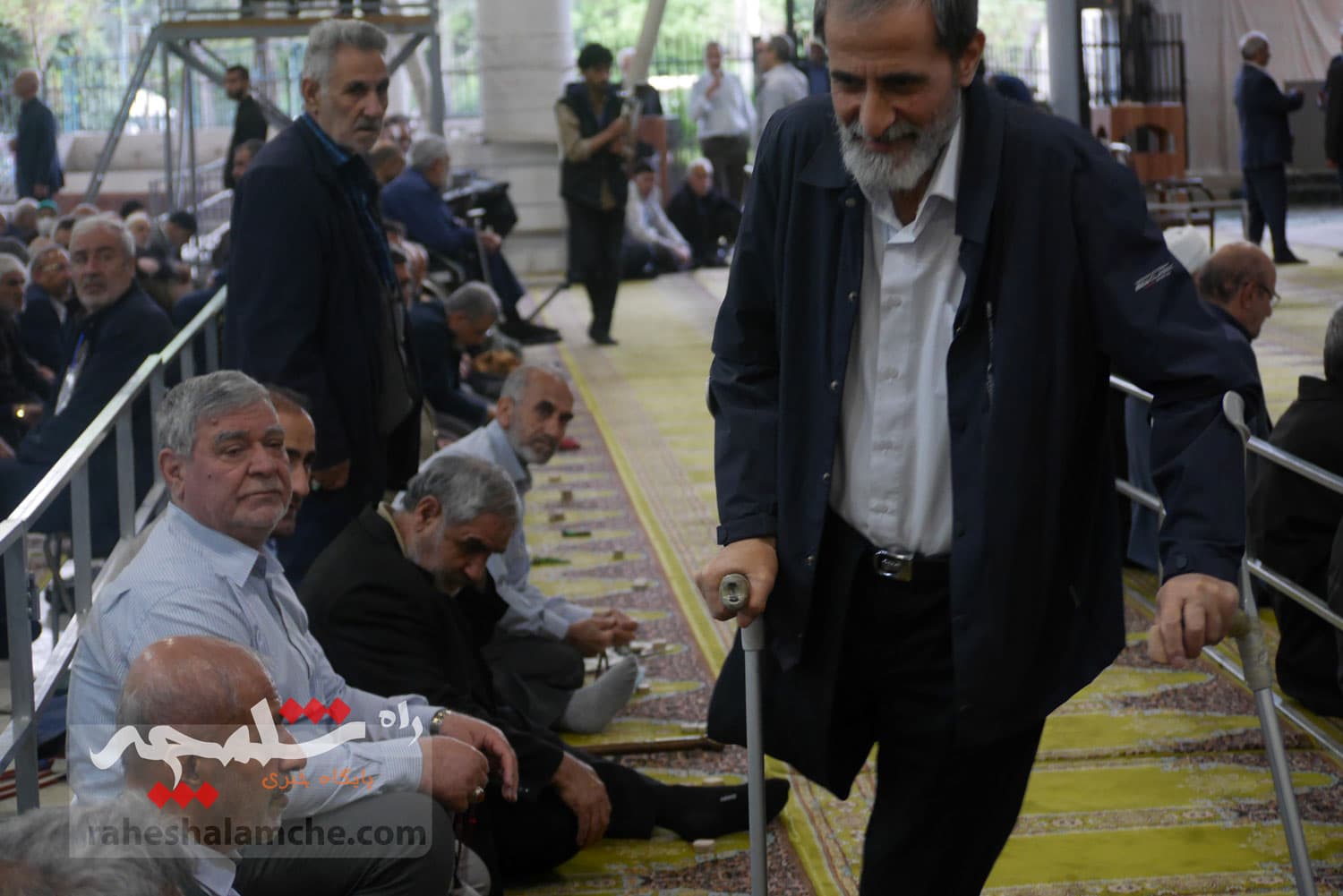 نماز جمعه 15 فروردین تهران برگزار شد +تصاویر — تصویر 40