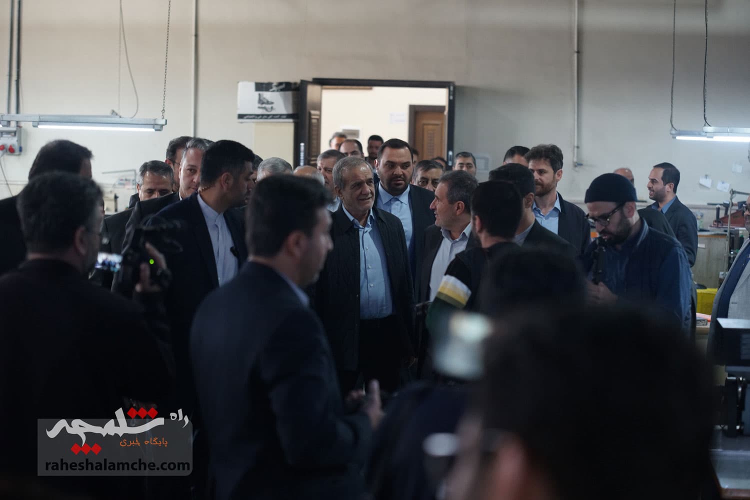 گزارش تصویری کامل سفر پزشکیان جنوب شرق تهران — تصویر 109