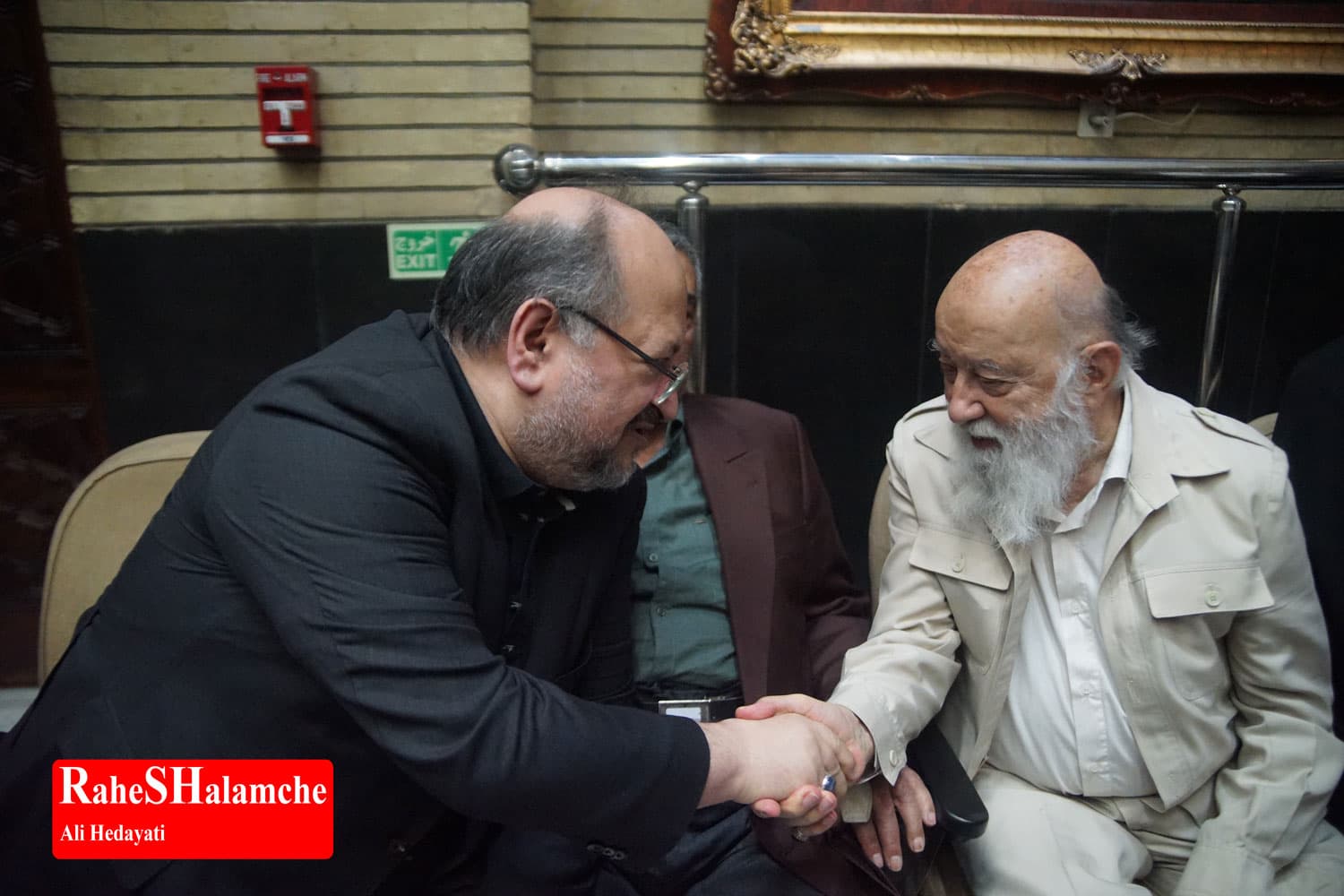 چه کسانی در مراسم ترحیم مادر حداد عادل بودند؟ +تصاویر — تصویر 72