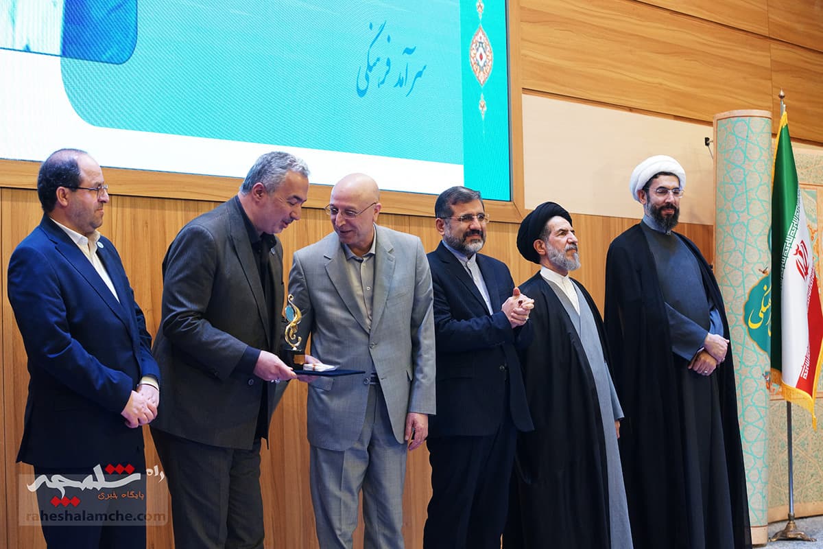 گزارش تصویری نخستین جشنواره فرهنگی دانشگاه تهران — تصویر 44