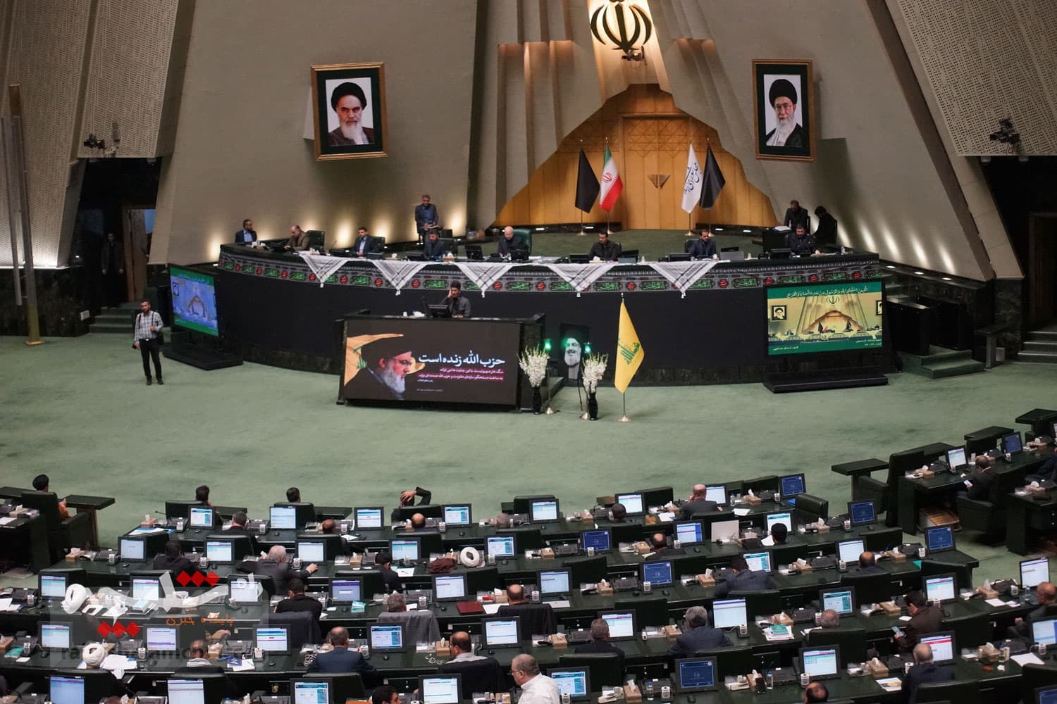 حاشیههای تصویری روز یکشنبه مجلس — تصویر 2