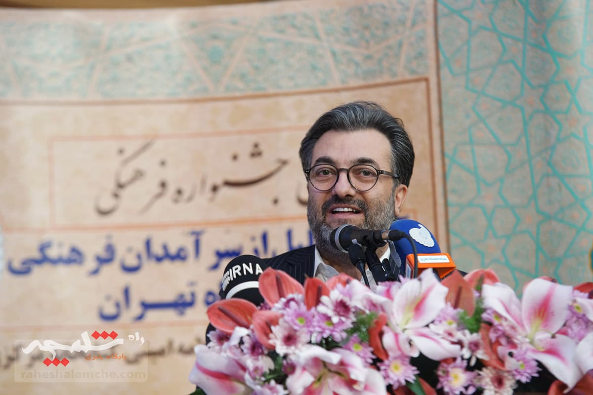 گزارش تصویری نخستین جشنواره فرهنگی دانشگاه تهران — تصویر 53