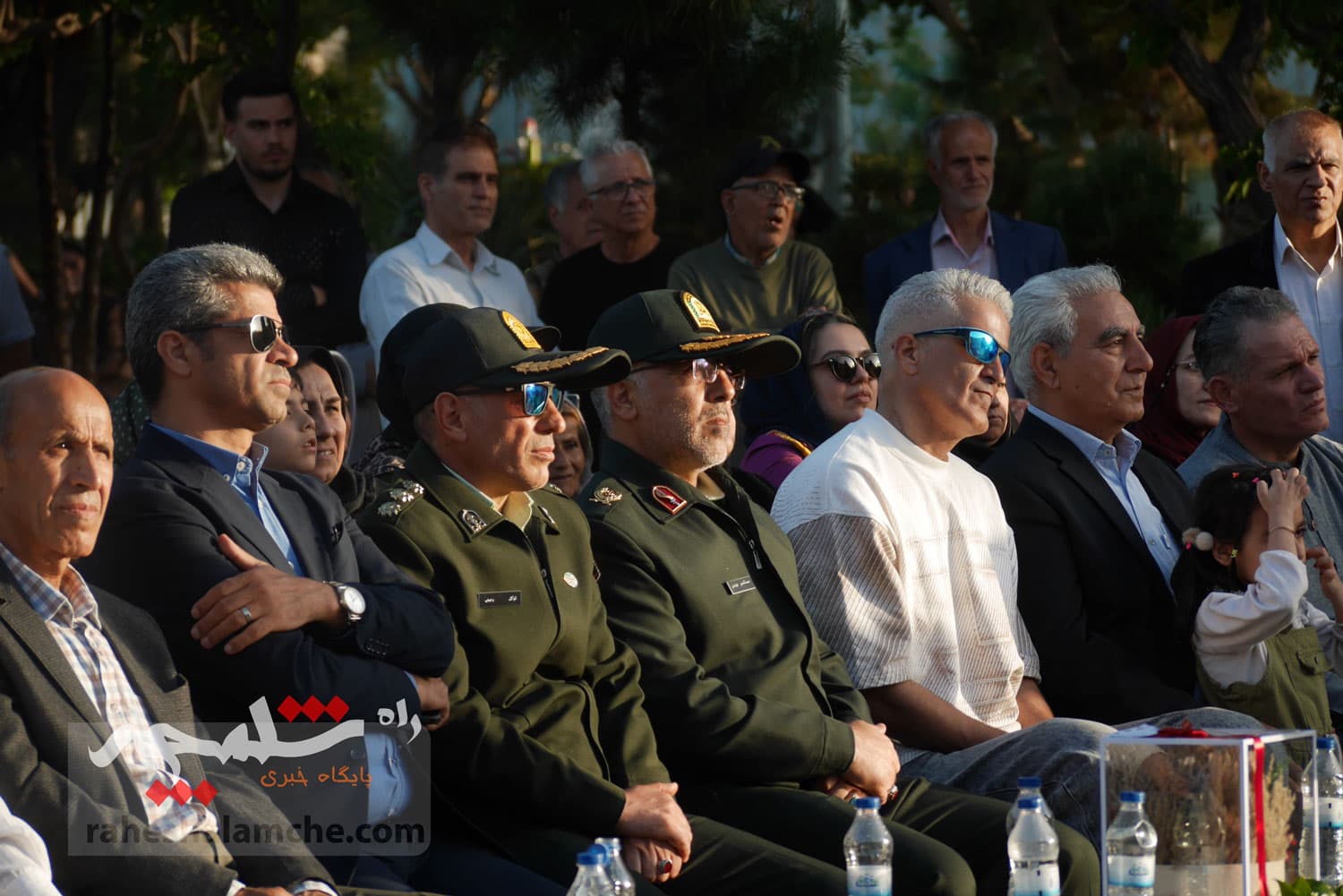 مراسم استقبال از کوهنوردان اورست در چشمهعلی شهر ری +تصاویر — تصویر 66