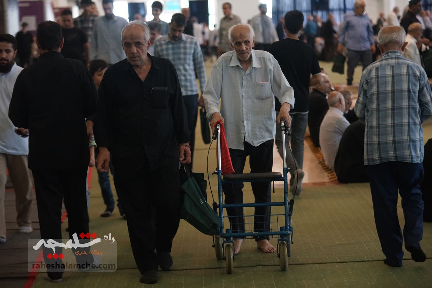 نماز جمعه امروز تهران برگزار شد +تصاویر — تصویر 4