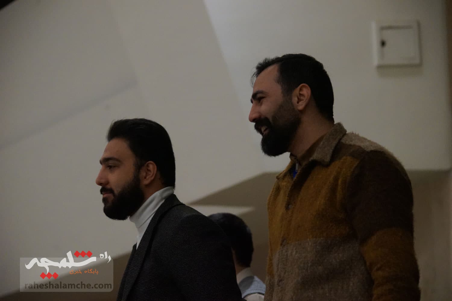 وزیر اقتصاد با 182 رای برکنار شد +تصاویر حاشیهها — تصویر 89