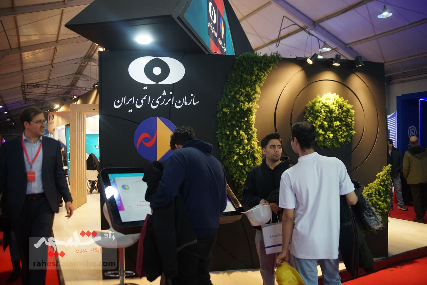 برگزاری هفتمین نمایشگاه کار ایران در برج میلاد +تصاویر — تصویر 10