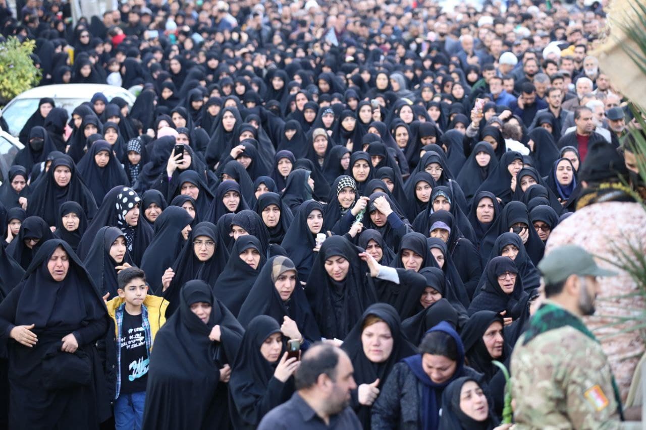 تشییع با شکوه یک شهید خوشنام در بابل +تصاویر — تصویر 12