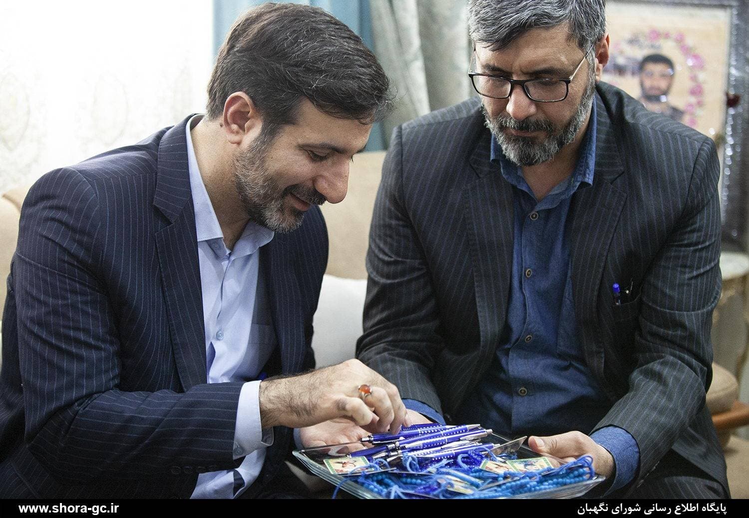 دیدار سخنگوی شورای نگهبان با یک خانواده شهید خاص +تصاویر — تصویر 6