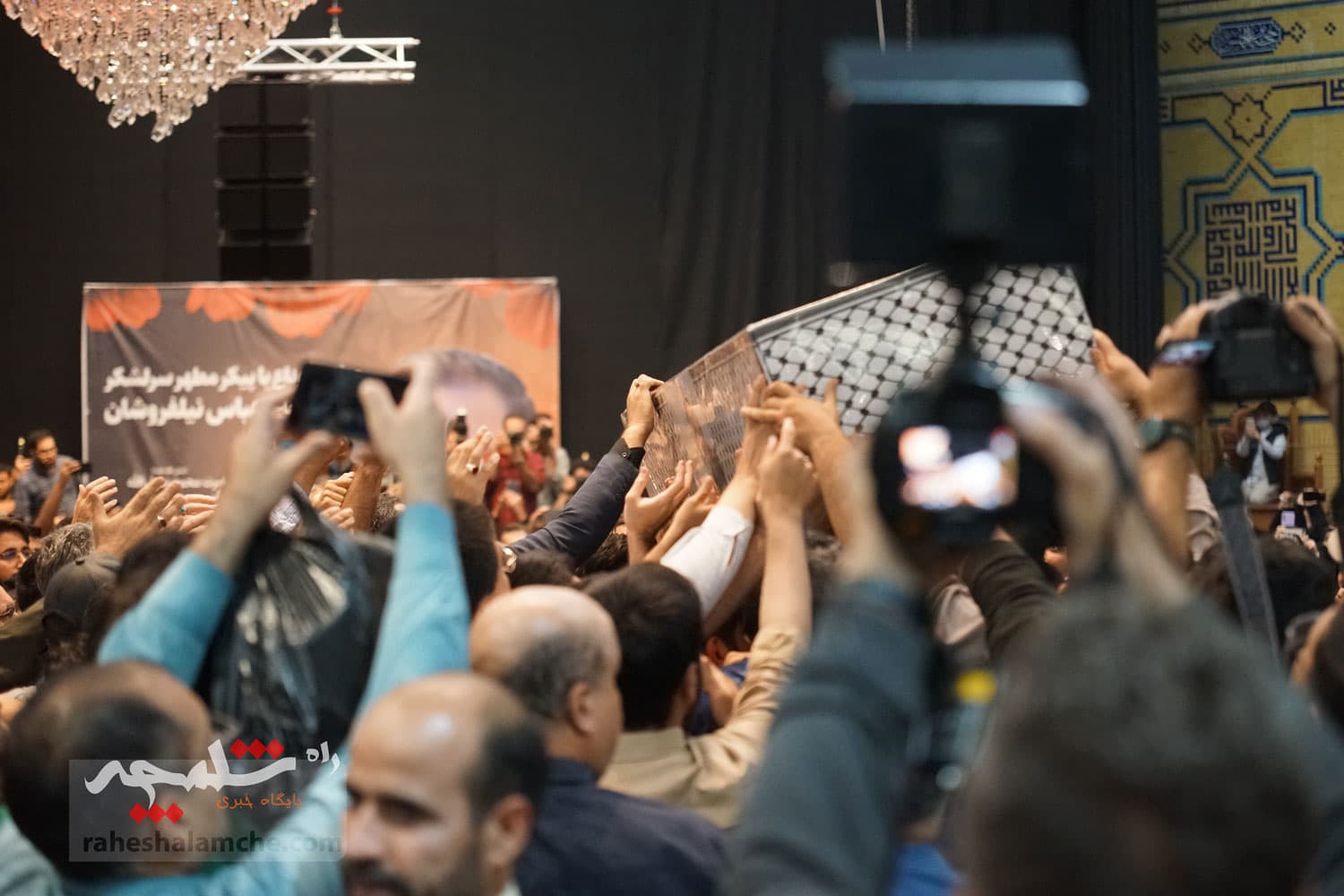وداع باشکوه با پیکر مطهر شهید راه قدس +تصاویر — تصویر 22