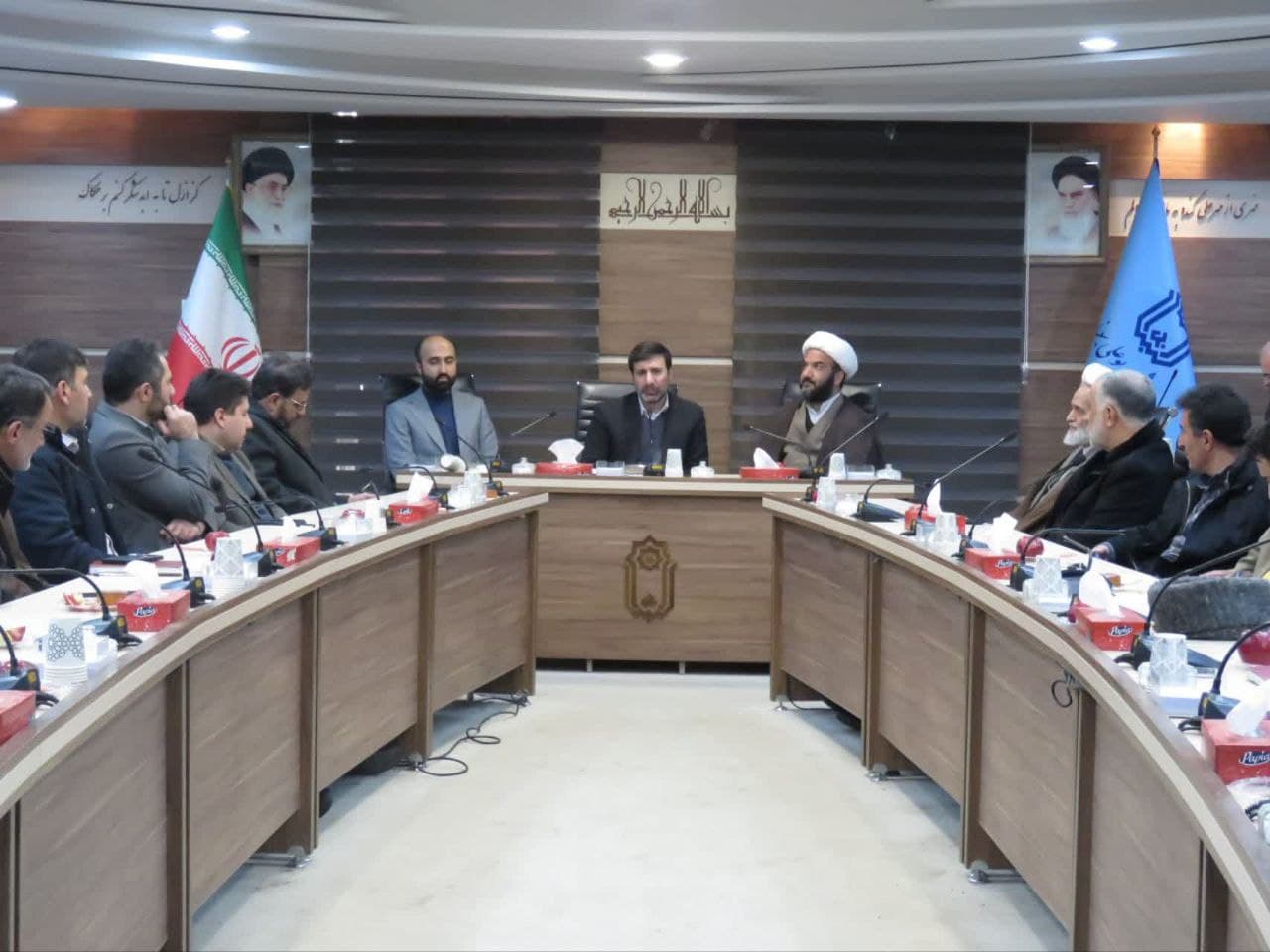 نشست اساتید دانشگاههای همدان با طحاننظیف +تصاویر — تصویر 8