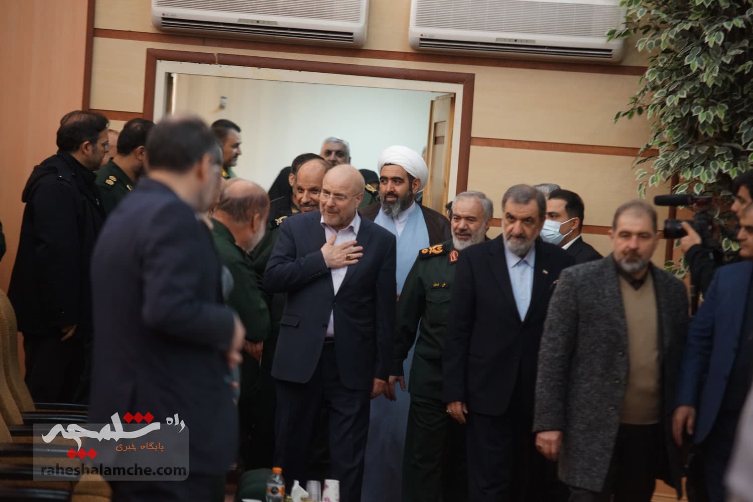 تجلیل از منتخبان جشنواره پژوهشی و فناوری در دانشگاه جامع امام حسین(ع) +تصاویر — تصویر 91