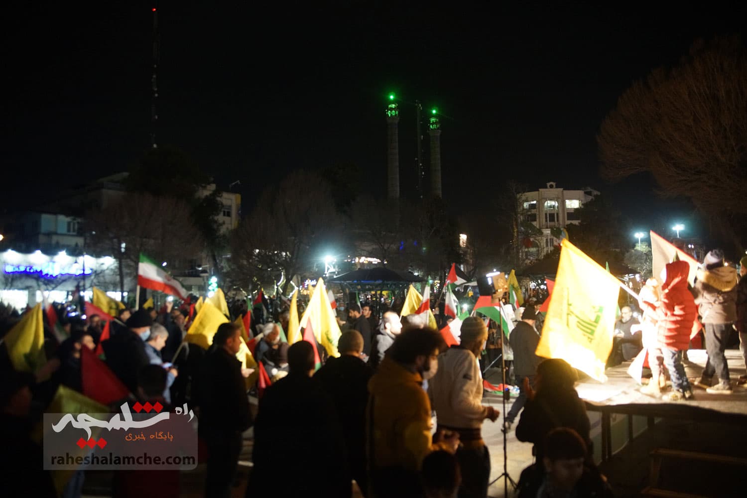 برگزاری جشن پیروزی غزه در میدان هفتحوض تهران +تصاویر — تصویر 39