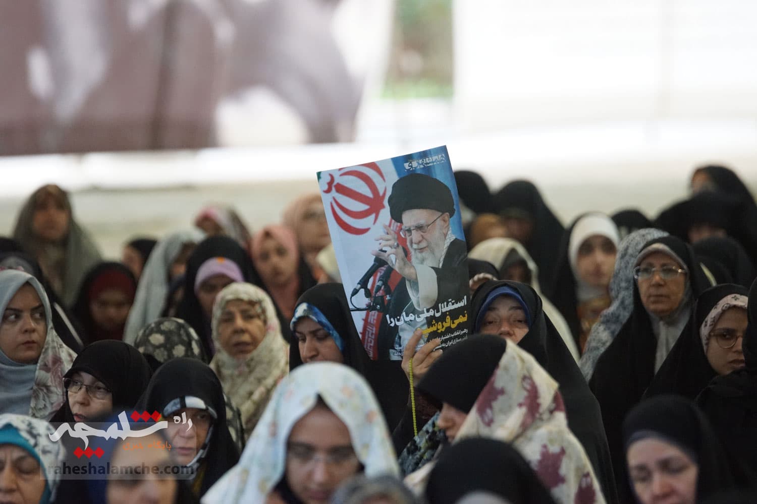 نماز عید قربان در دانشگاه تهران برگزار شد +تصاویر — تصویر 80
