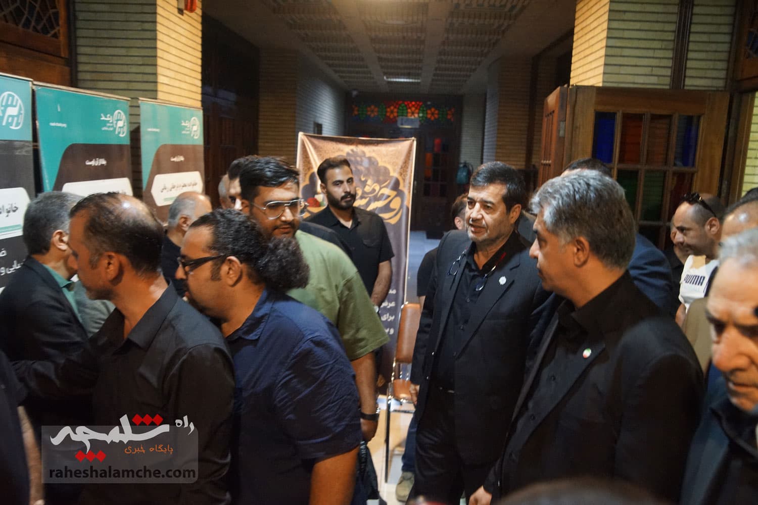 مراسم هفتمین روز درگذشت «محمدرضا درجاتی» +تصاویر — تصویر 83