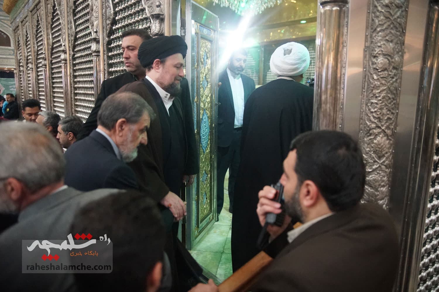 تجدید میثاق اعضای مجمع تشخیص با آرمانهای امام راحل +تصاویر — تصویر 12