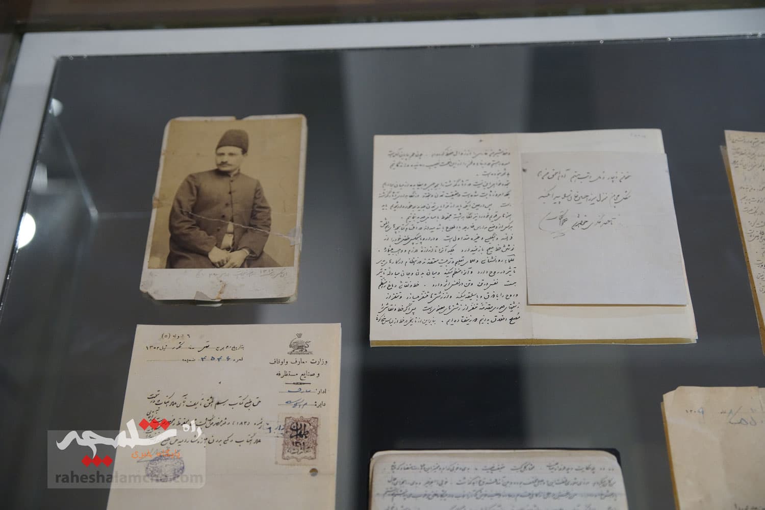 نمایشگاه آثار استاد «عمادالکتاب» افتتاح شد +تصاویر — تصویر 49