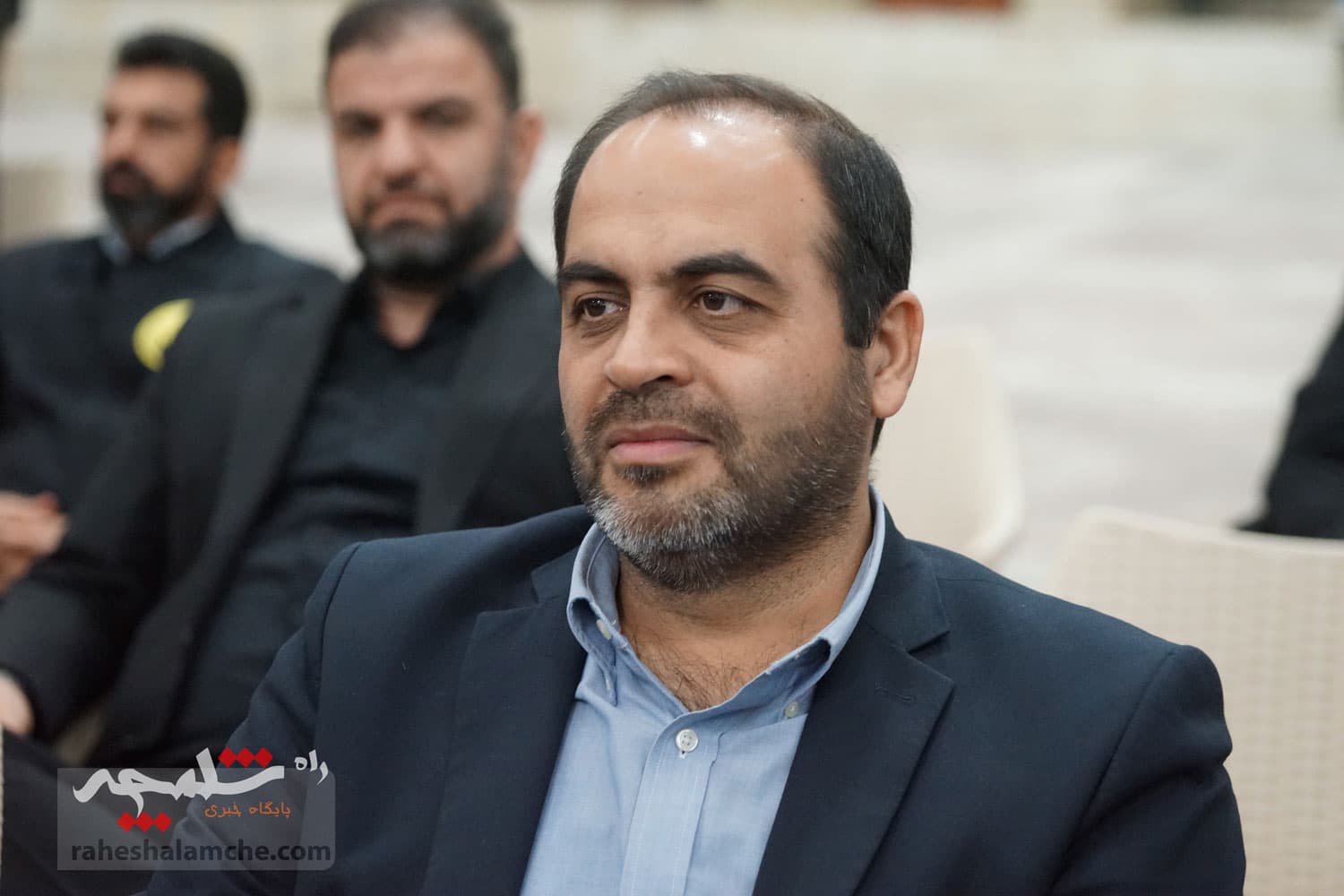 حضور نمایندگان مجلس در حرم امام خمینی(ره) +تصاویر — تصویر 44
