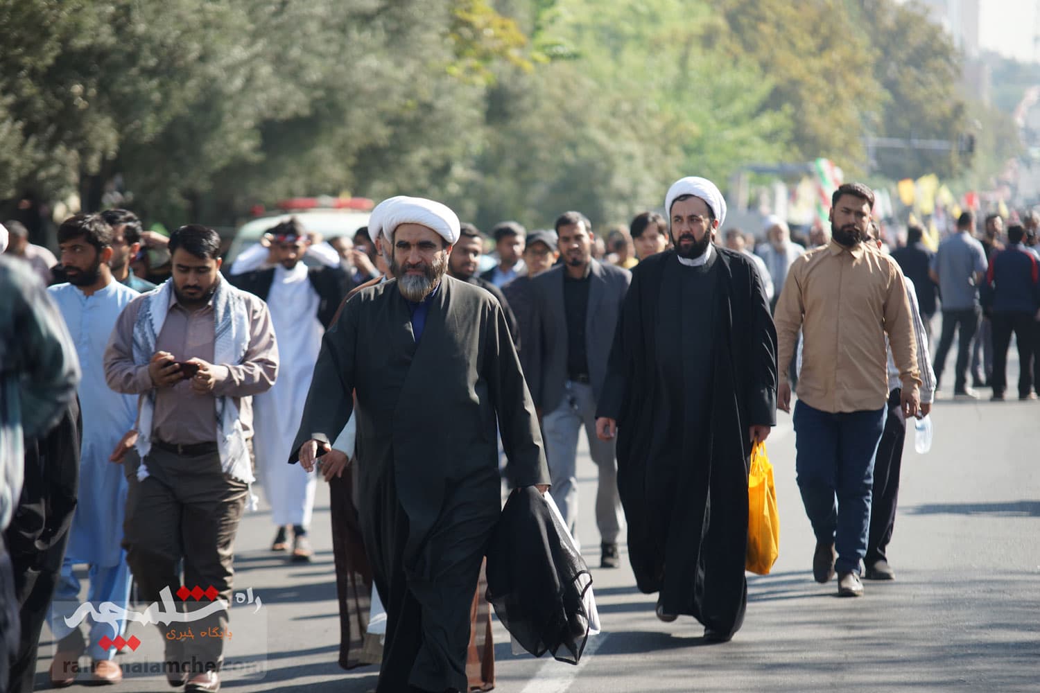حاشیههای تصویری نمازجمعه امروز تهران — تصویر 9