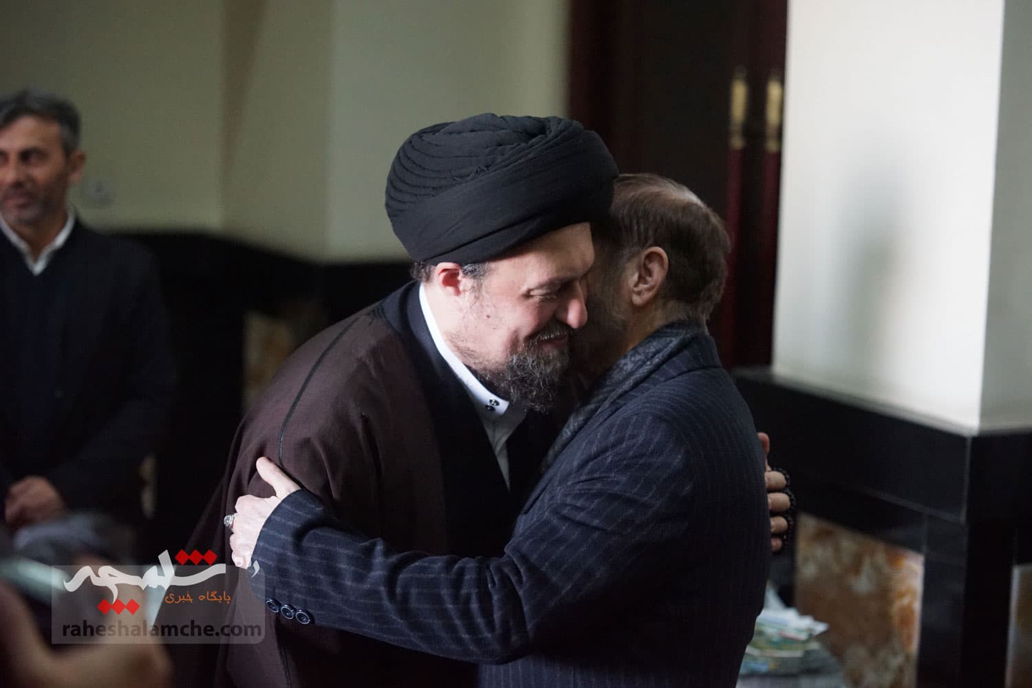 تجدید میثاق اعضای مجمع تشخیص با آرمانهای امام راحل +تصاویر — تصویر 85
