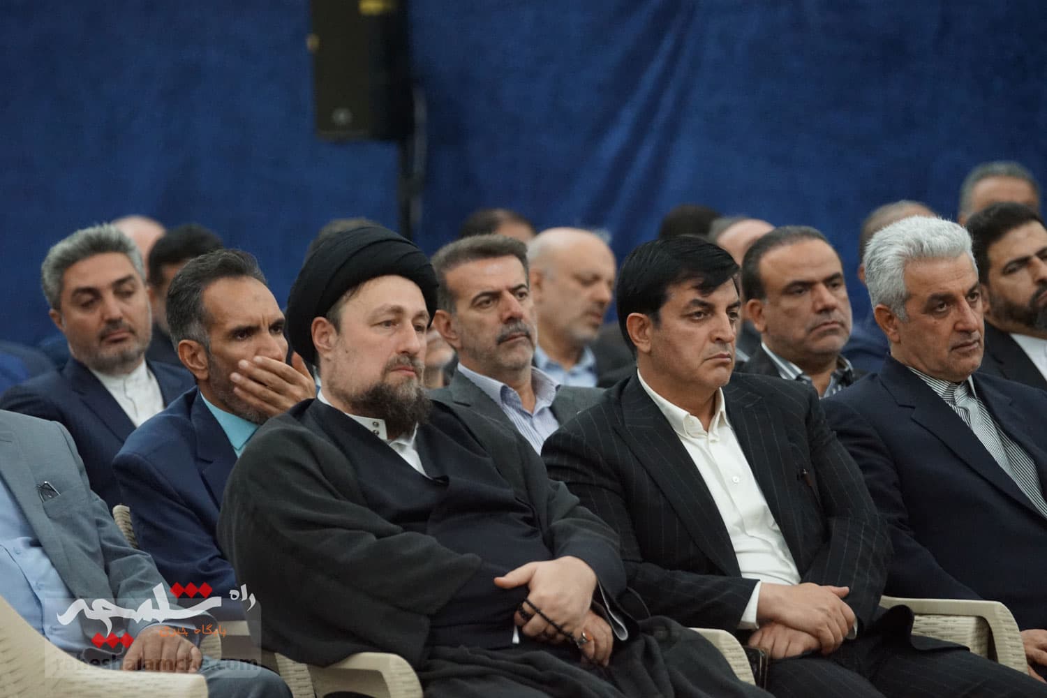 حضور نمایندگان مجلس در حرم امام خمینی(ره) +تصاویر — تصویر 106