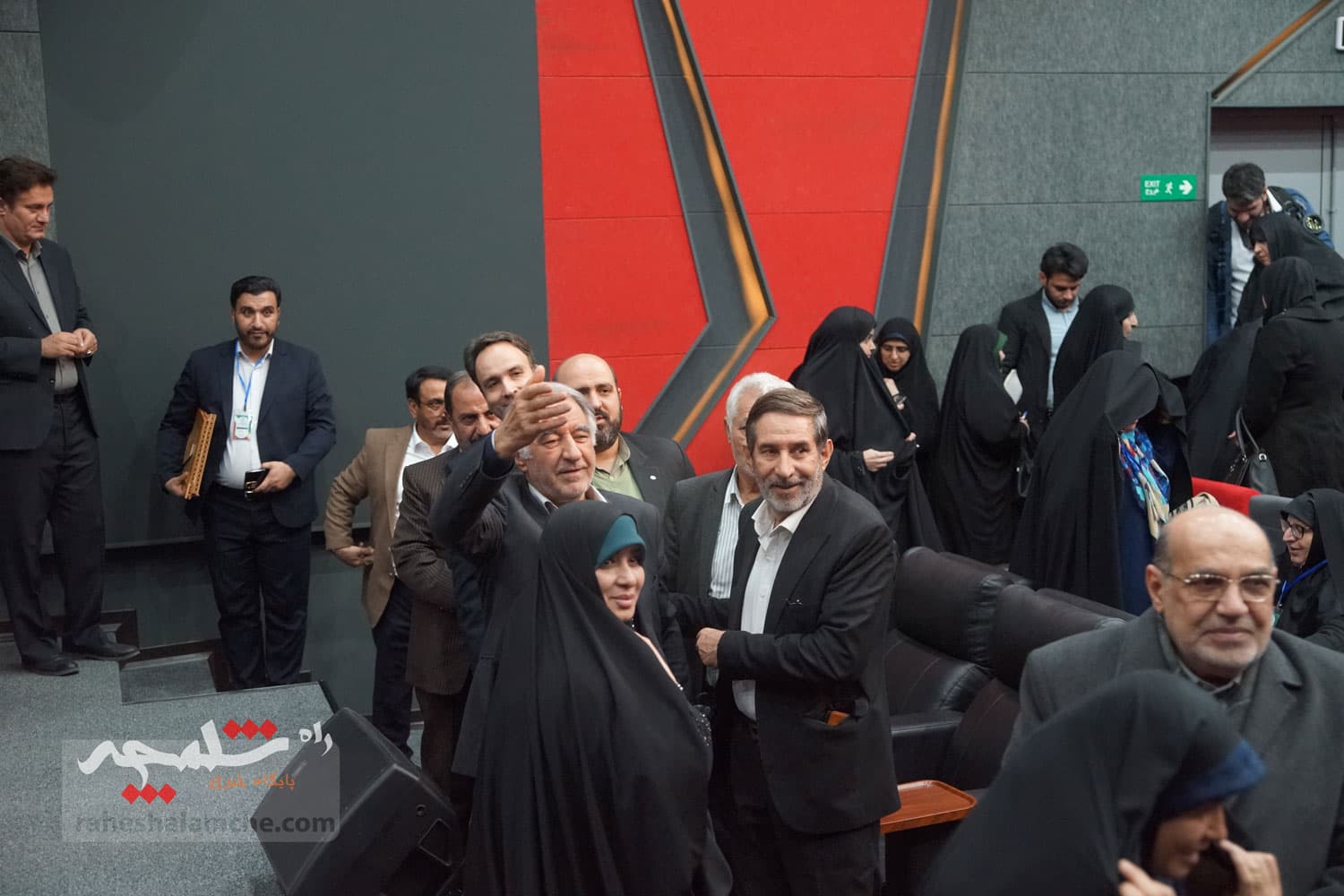 در نشست جمعیت وفاداران انقلاب اسلامی چه گذشت؟ +تصاویر — تصویر 83