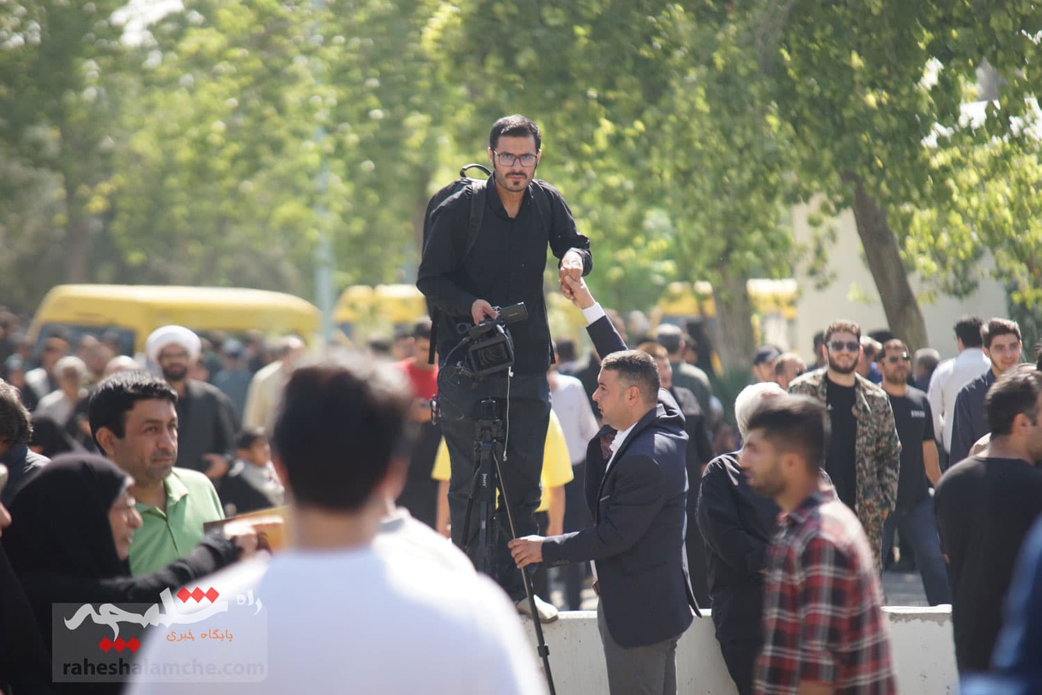 حاشیههای تصویری نمازجمعه امروز تهران — تصویر 56