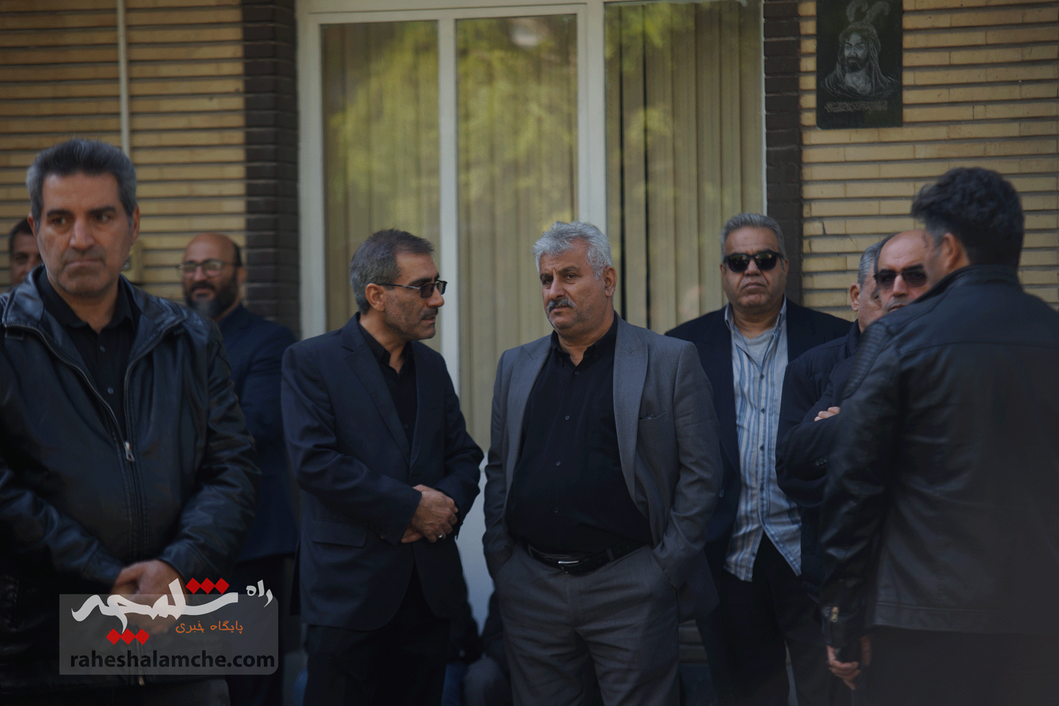 پیکر علیاکبر سفیدگران تشییع شد +تصاویر — تصویر 10